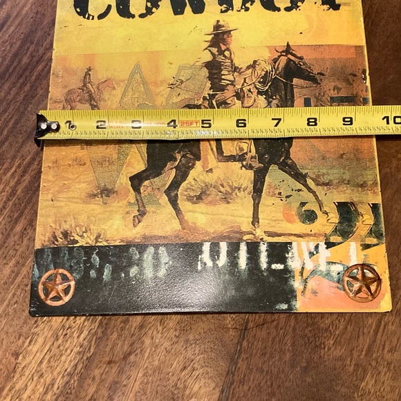 Western Decor - Picture 6 of 8